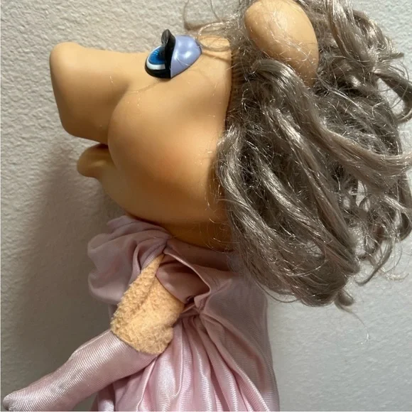 Vintage Miss Piggy Hand Puppet - Picture 3 of 12